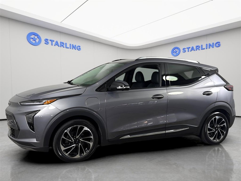 Used 2023 Chevrolet Bolt EUV Premier with VIN 1G1FZ6S09P4133724 for sale in Stuart, FL