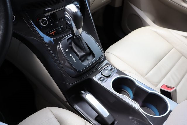2016 Ford Escape Titanium photo 21