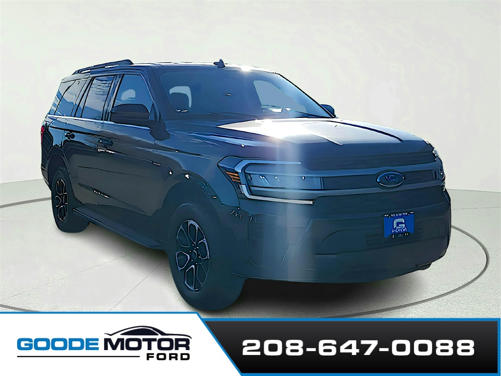 2024 Ford Expedition XLT's photo
