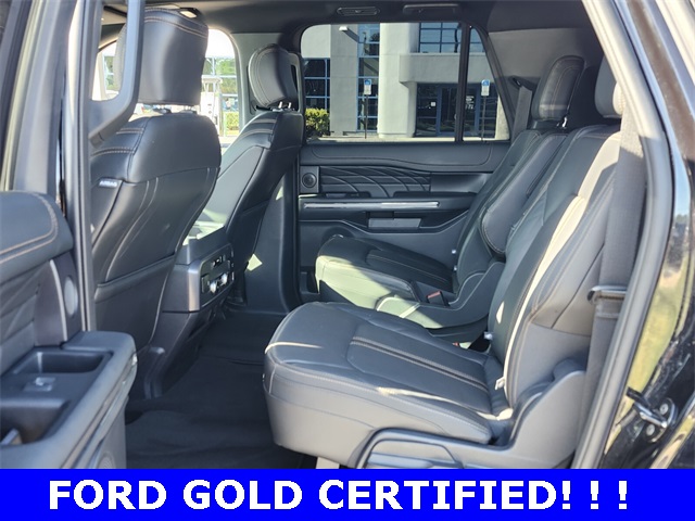 2024 Ford Expedition MAX Platinum photo 4