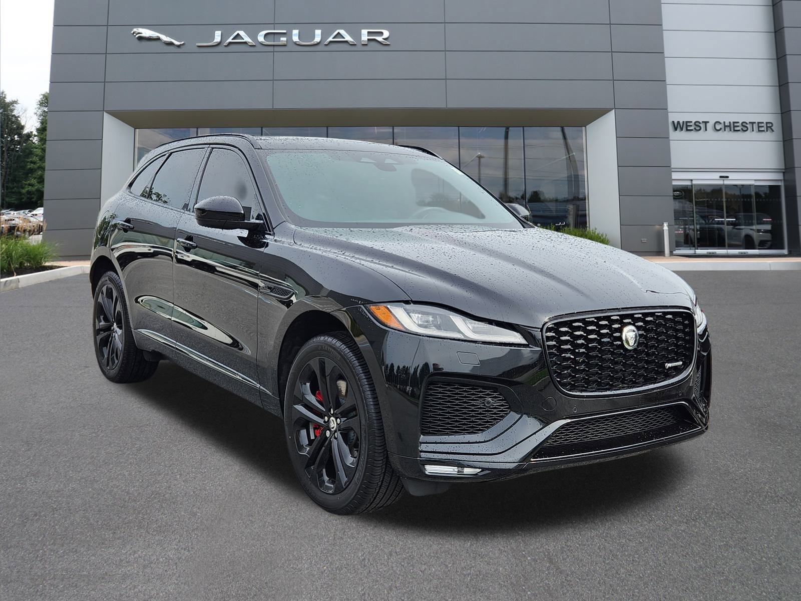 2025 Jaguar F-PACE P400 R-Dynamic S photo 2