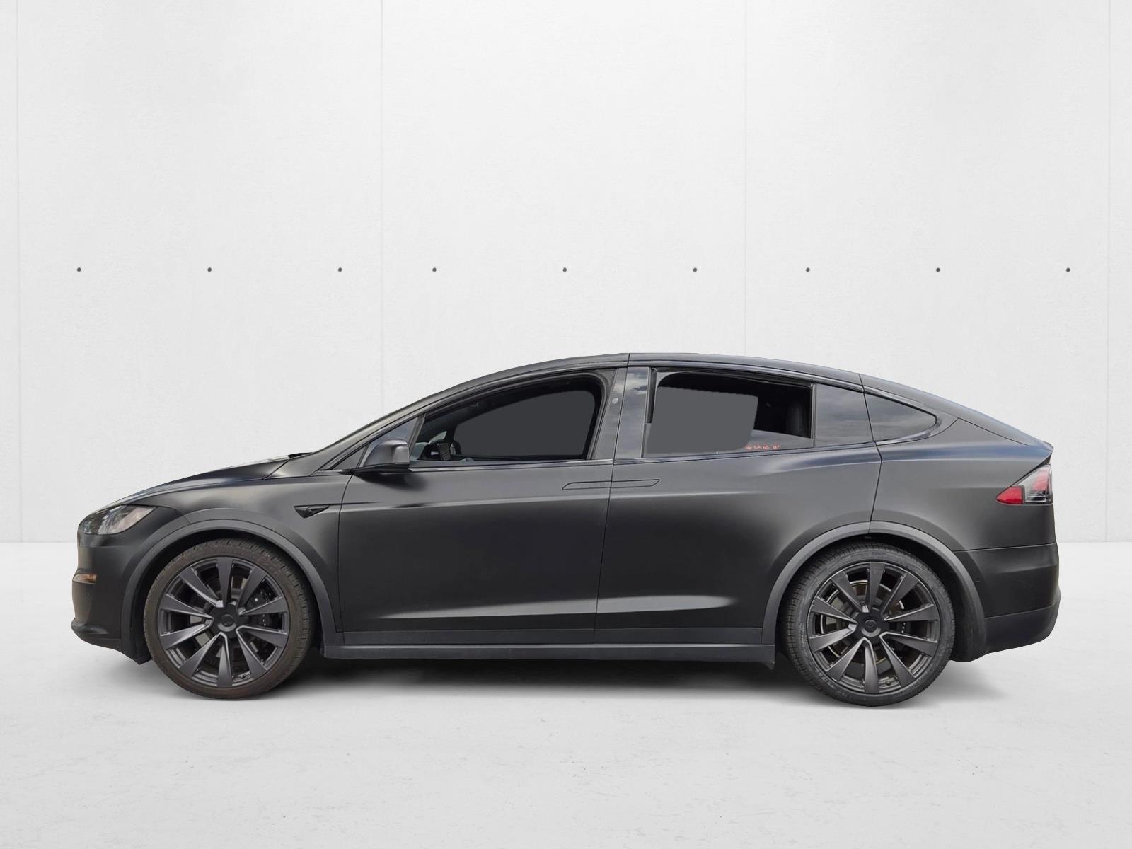 2022 Tesla Model X photo 7