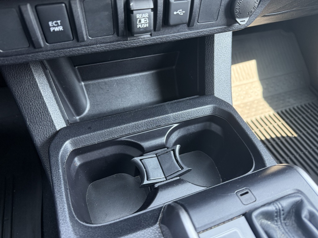 2023 Toyota Tacoma Trail Edition V6 photo 12