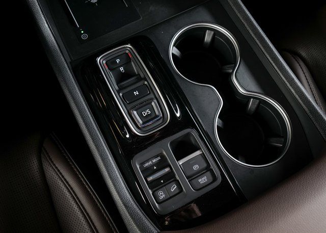 2023 Honda Pilot Elite photo 16