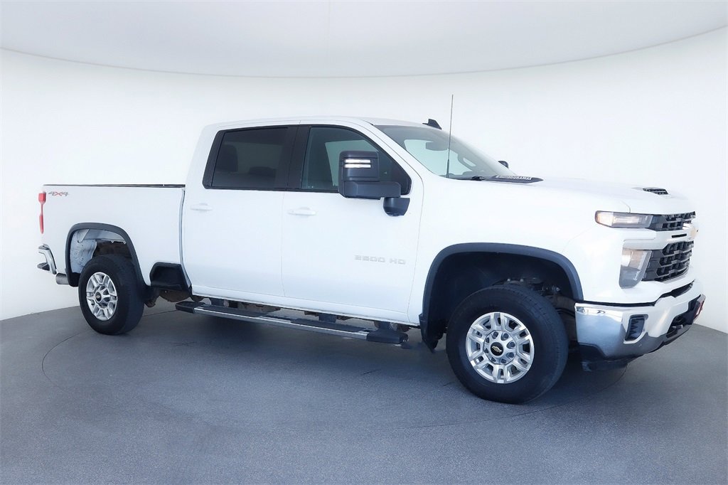 2024 Chevrolet Silverado 2500HD LT's photo