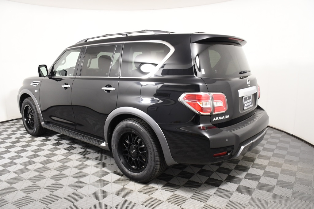 2020 Nissan Armada SL photo 3