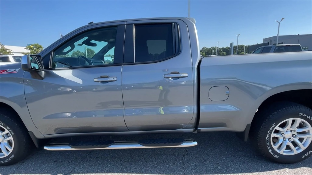 2019 Chevrolet Silverado 1500 LT photo 6