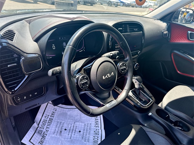 2023 Kia Soul GT-Line photo 9