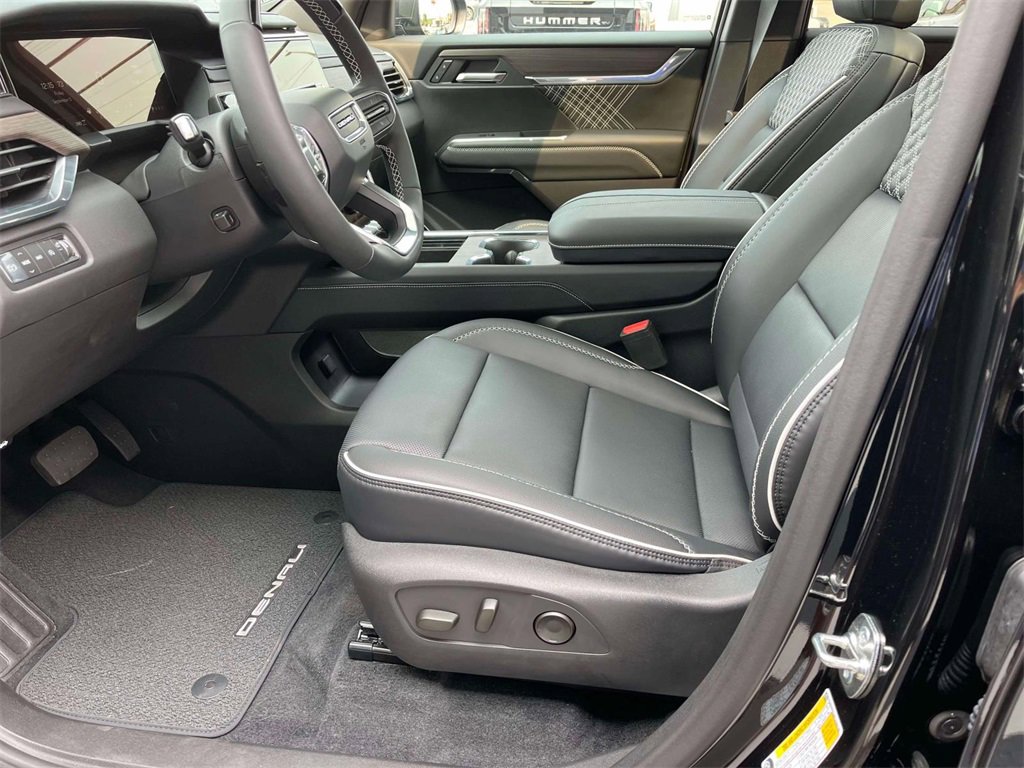 2026 Gmc Acadia Denali photo 23