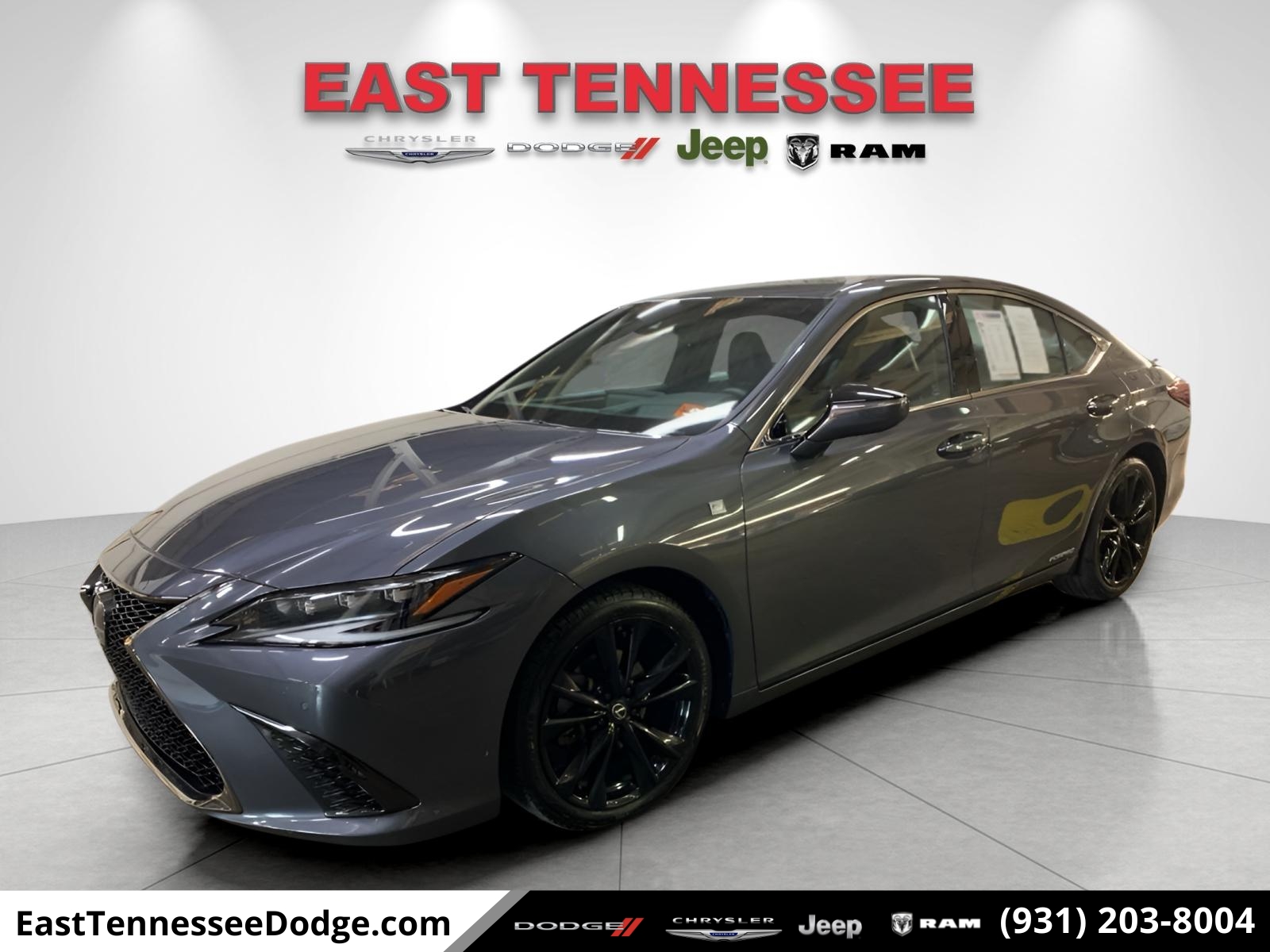 2022 Lexus ES Hybrid 300h F SPORT's photo