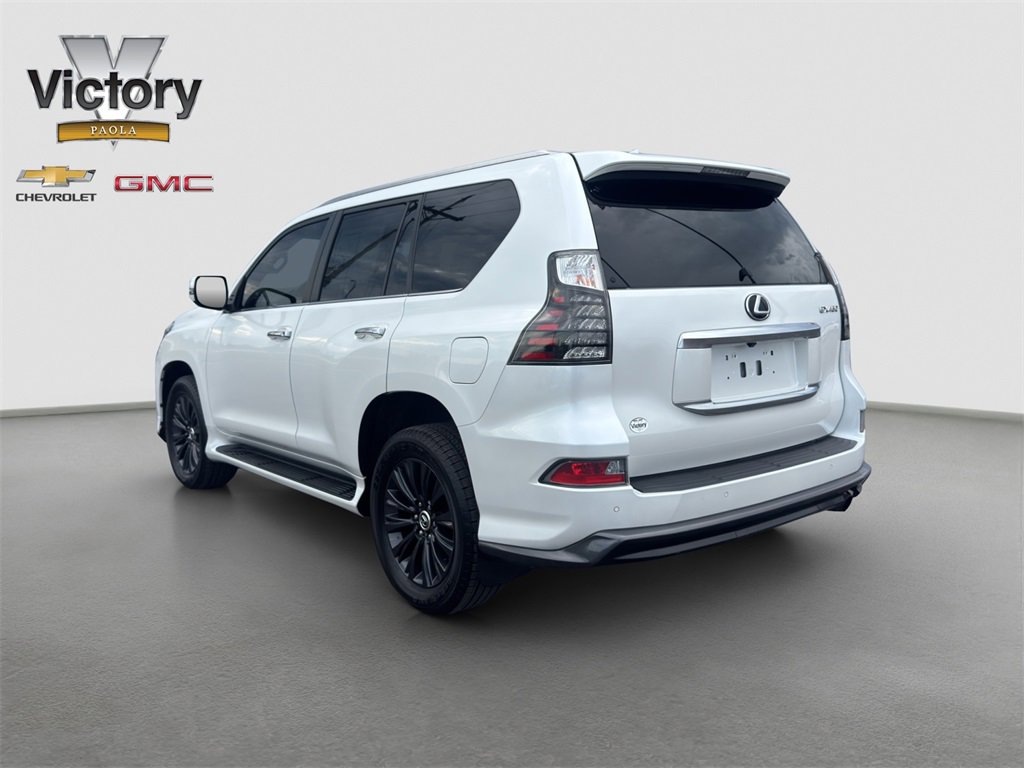 2023 Lexus GX 460 photo 2