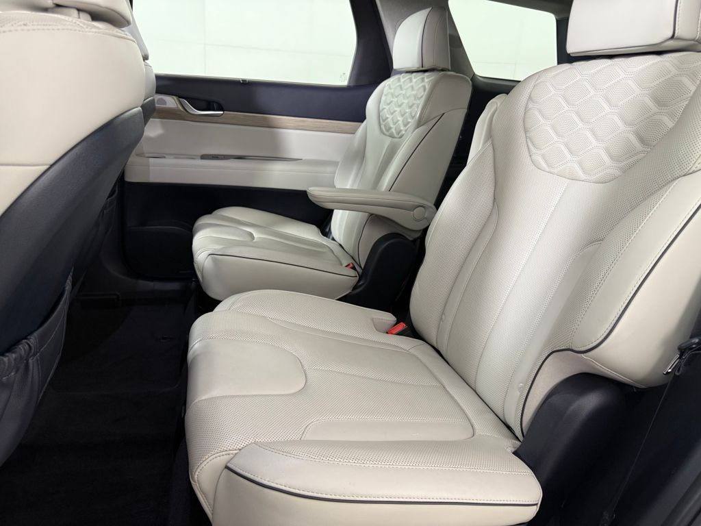 2021 Hyundai Palisade Limited photo 9