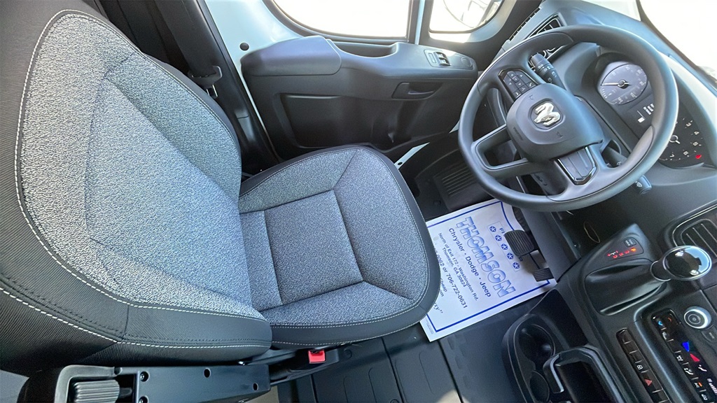 2025 Ram ProMaster 2500 photo 13