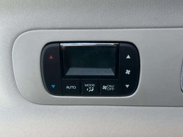 2025 Honda Odyssey Touring photo 12