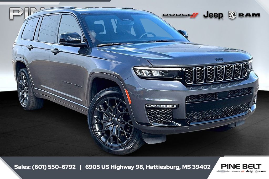 2025 Jeep Grand Cherokee L Summit's photo