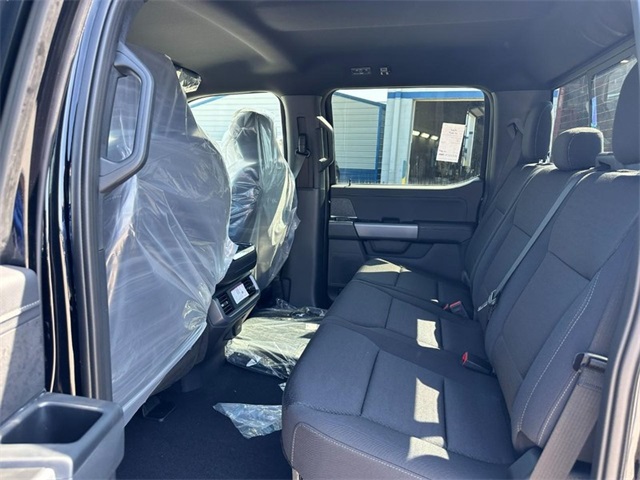 2025 Ford F-150 XLT photo 4