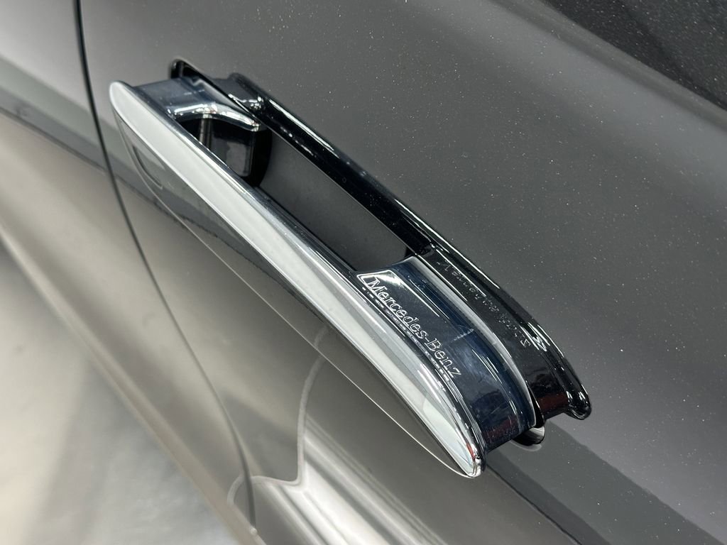 2026 Mercedes Benz S AMG 63 e 4MATIC photo 16