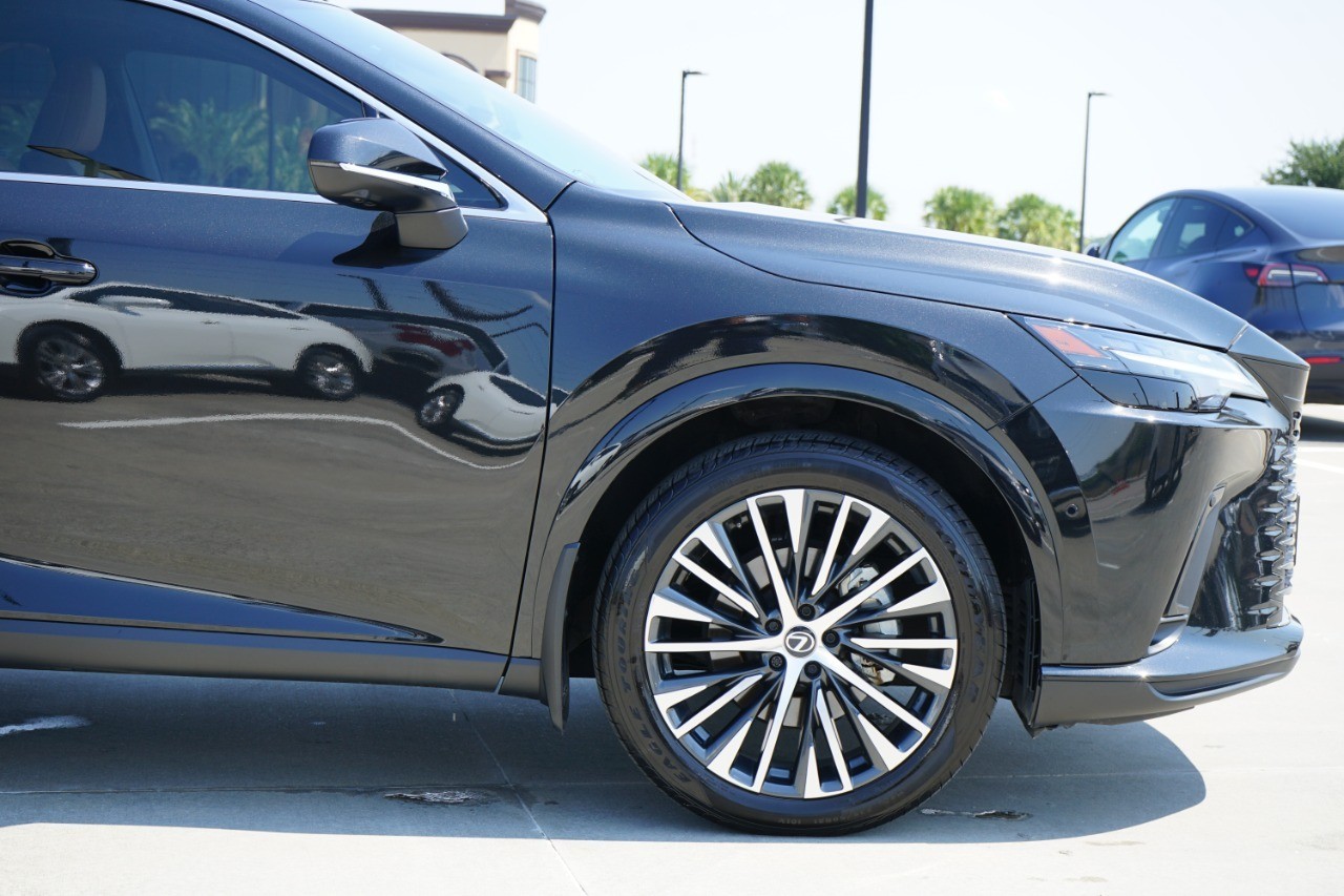 2024 Lexus RX 350 Premium photo 10