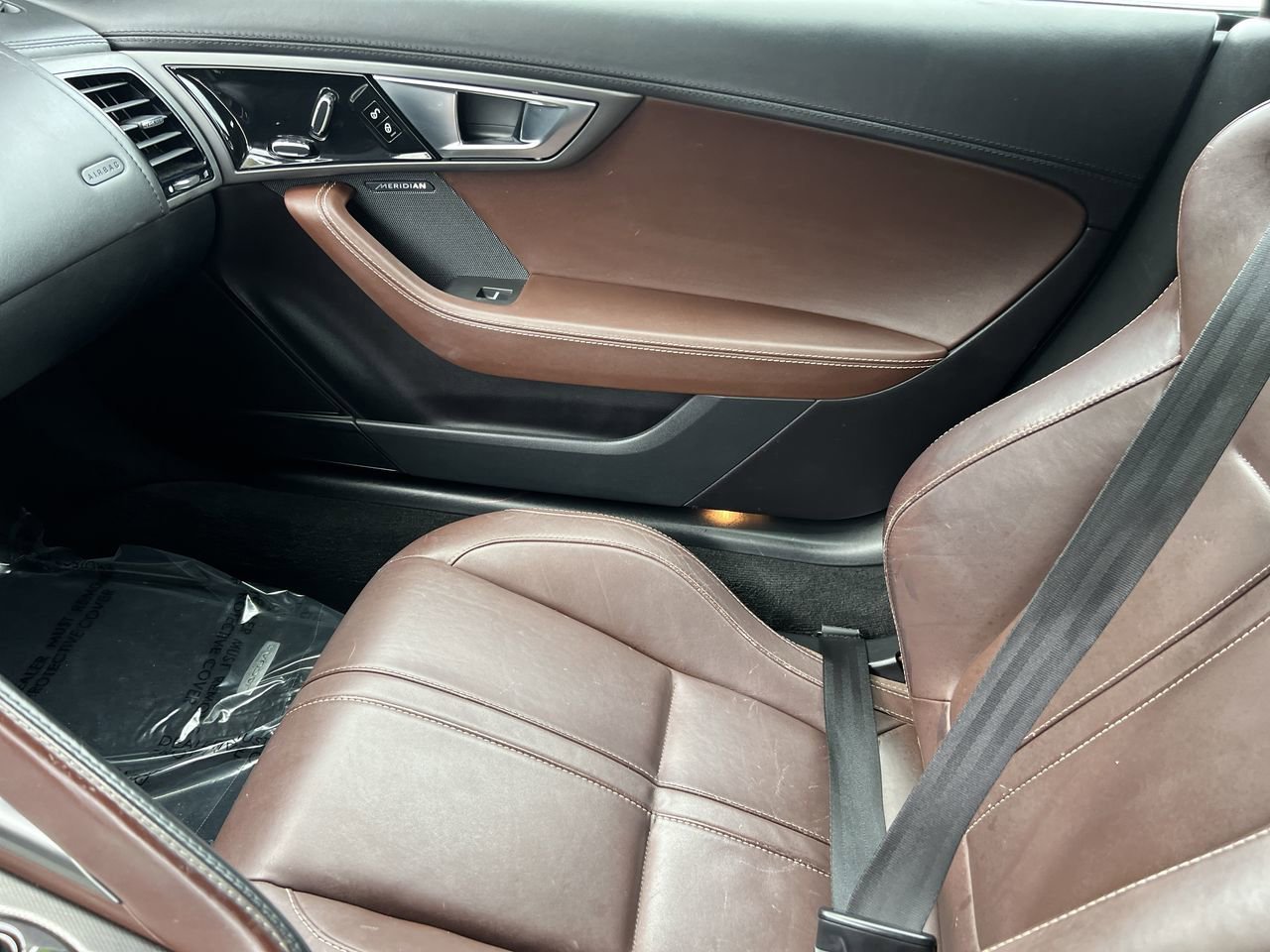2014 Jaguar F-TYPE Base photo 13
