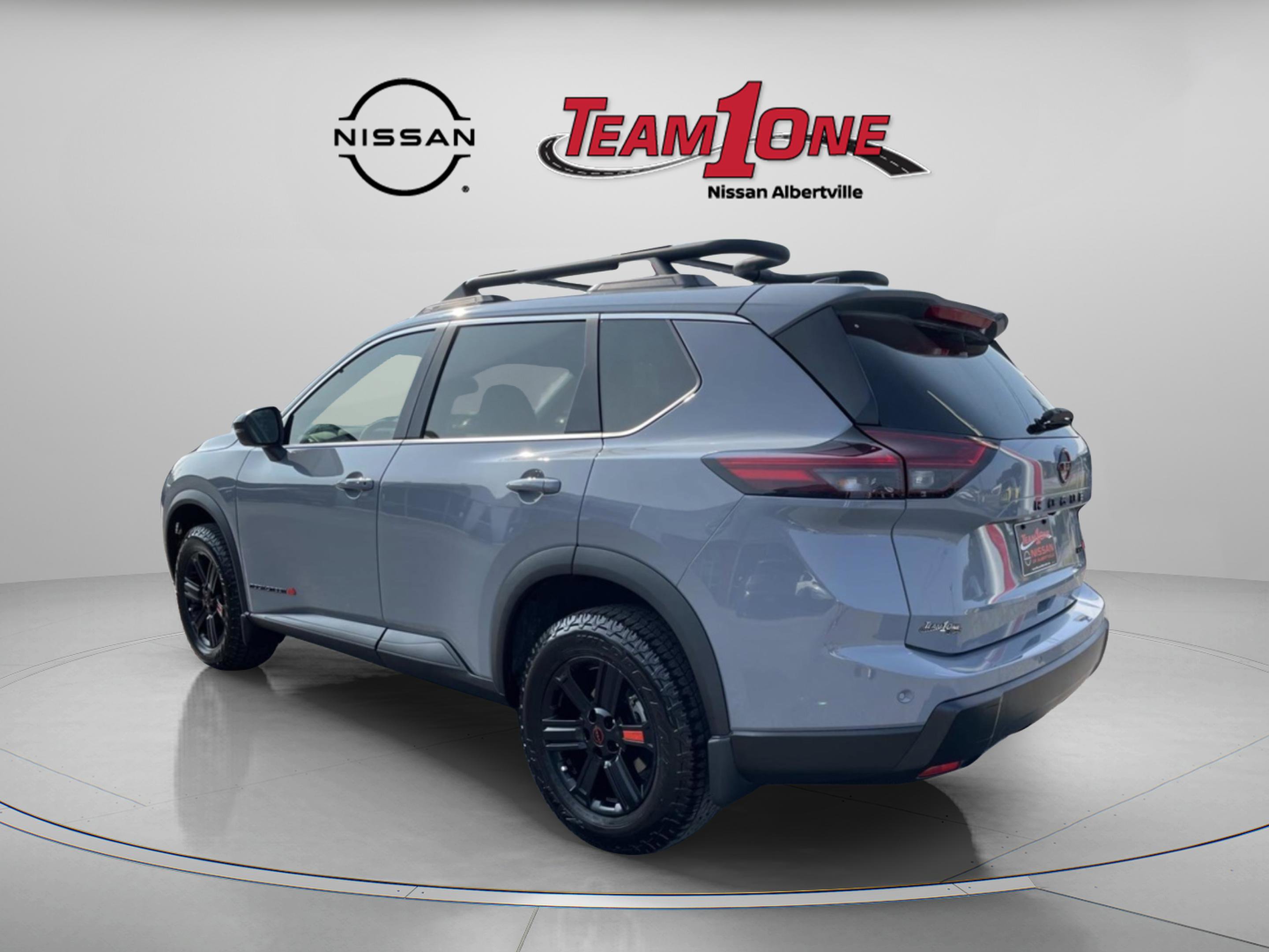 2026 Nissan Rogue SV photo 3