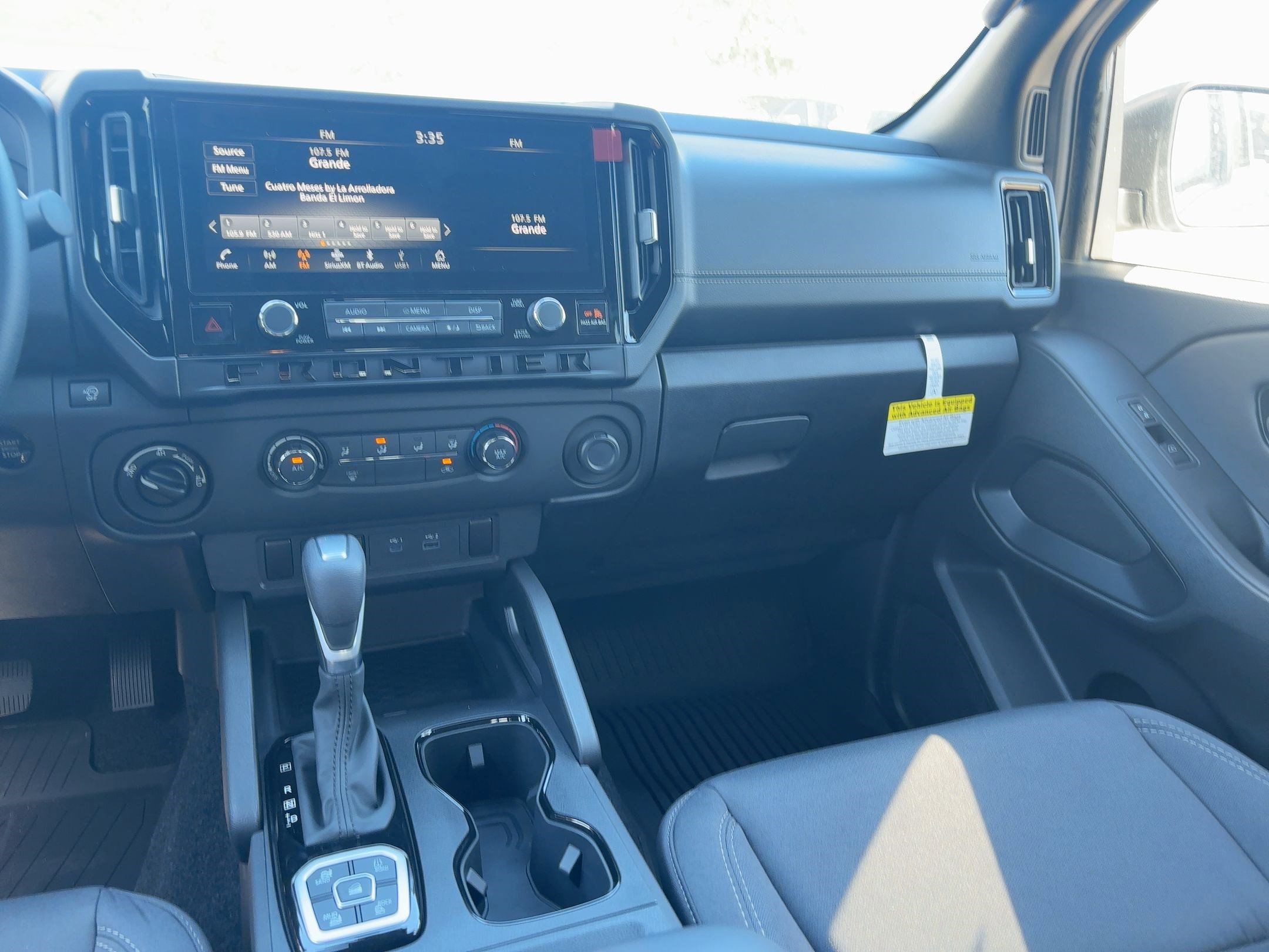 2026 Nissan Frontier SV photo 24
