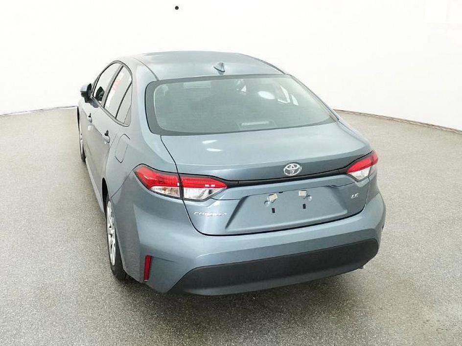 2025 Toyota Corolla LE photo 38