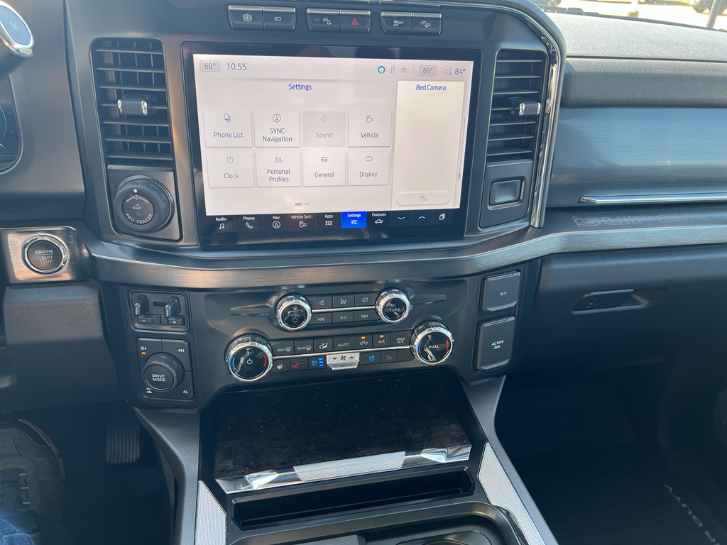 2023 Ford F-350 Lariat photo 26