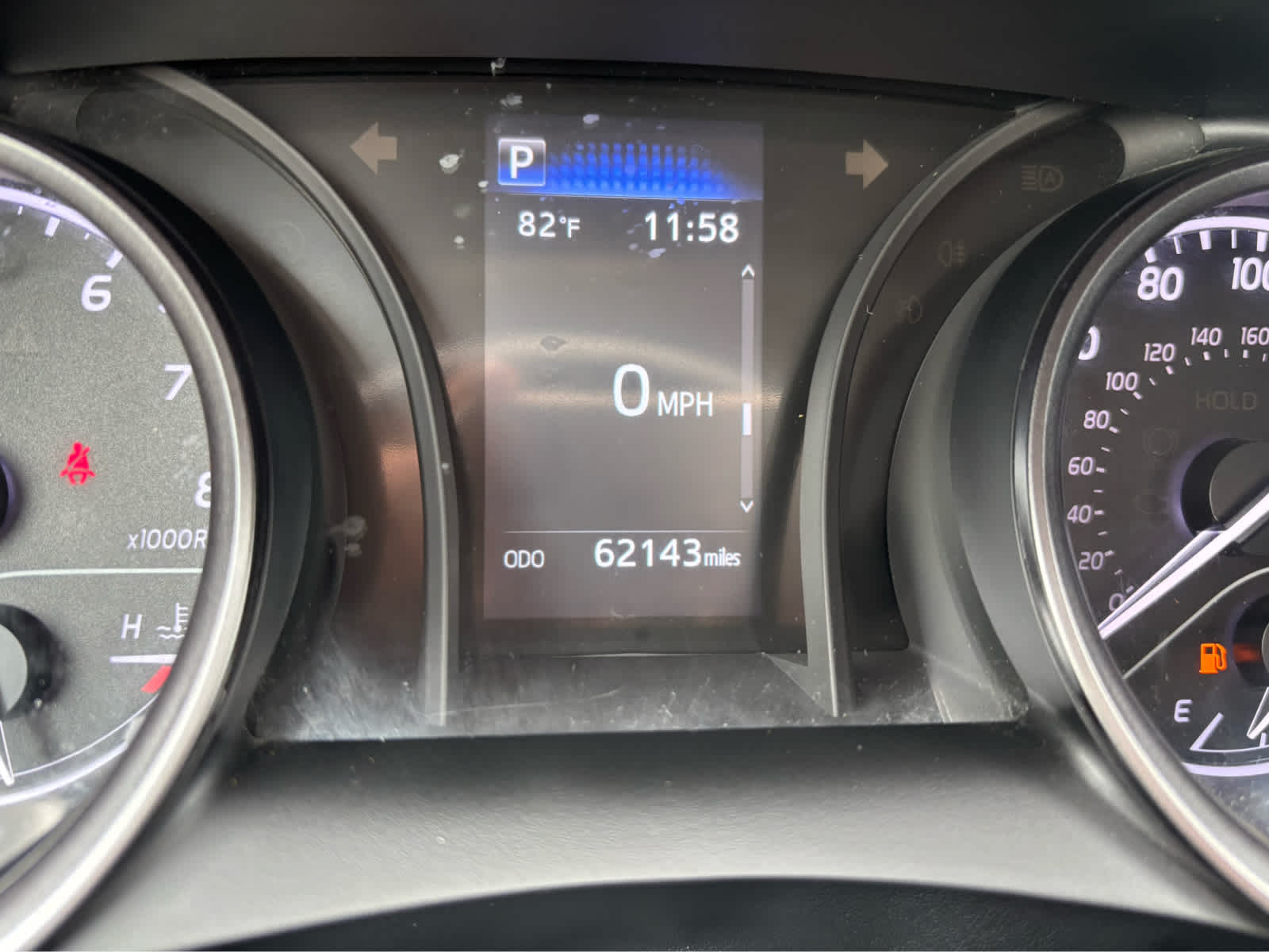 2023 Toyota Camry SE photo 12