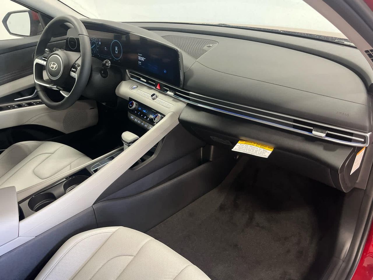2025 Hyundai Elantra Hybrid Limited photo 26