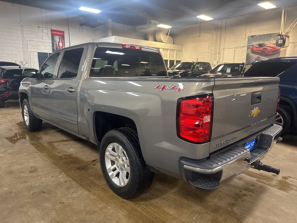 Used 2017 Chevrolet Silverado 1500 LT with VIN 3GCUKREH0HG307402 for sale in Eastpointe, MI