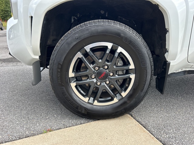 2024 Toyota Tacoma TRD Sport photo 11