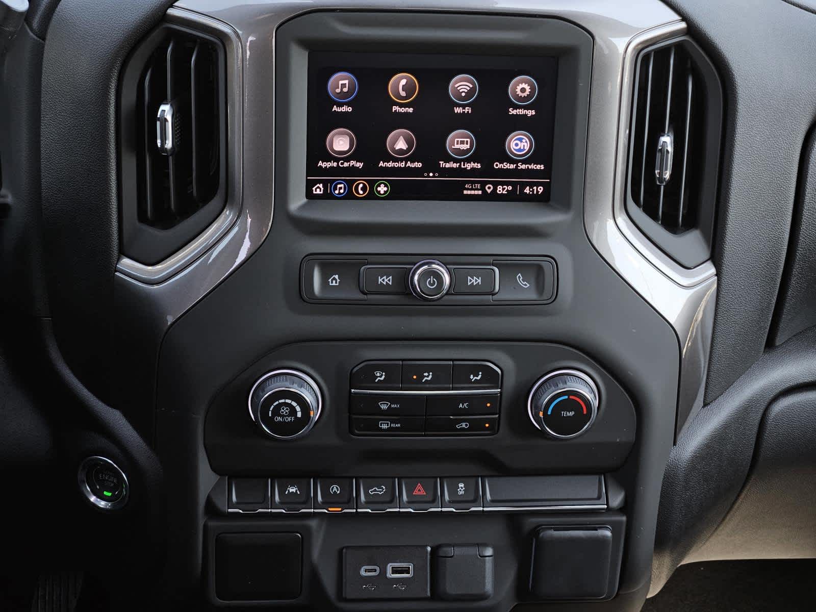 2025 Chevrolet Silverado 1500 Custom photo 16