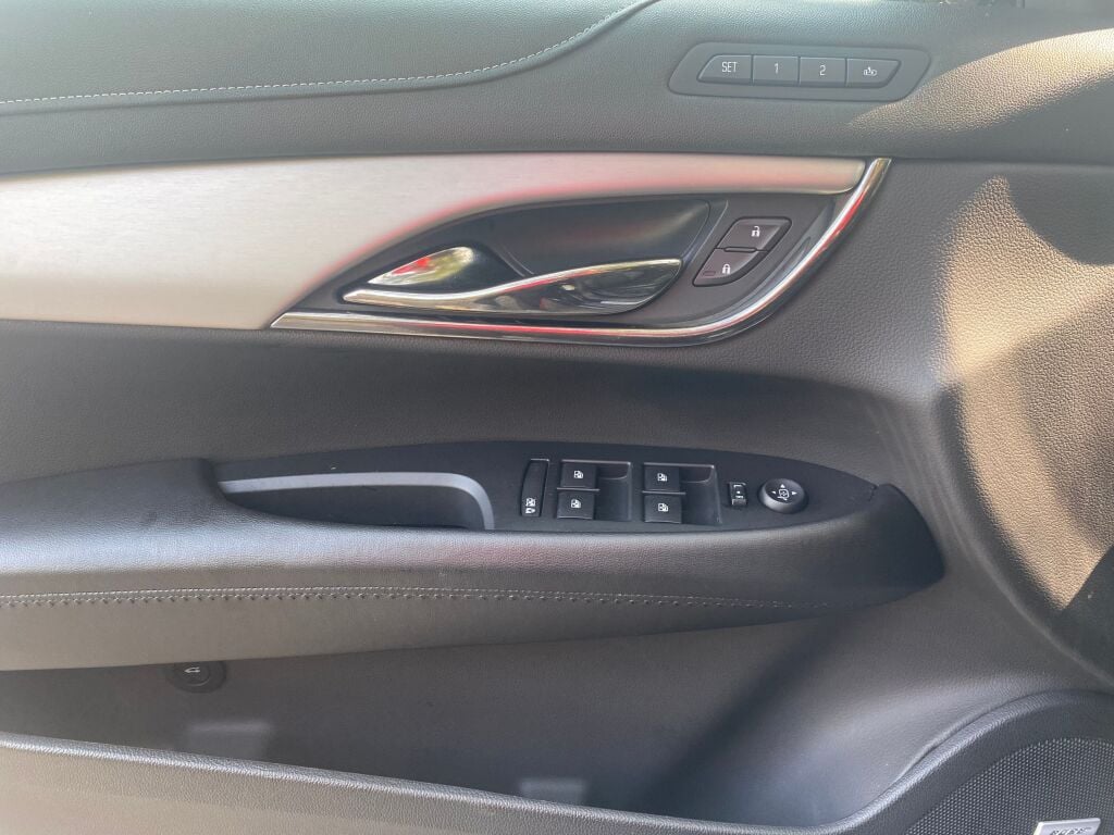 2018 Cadillac ATS Luxury photo 10