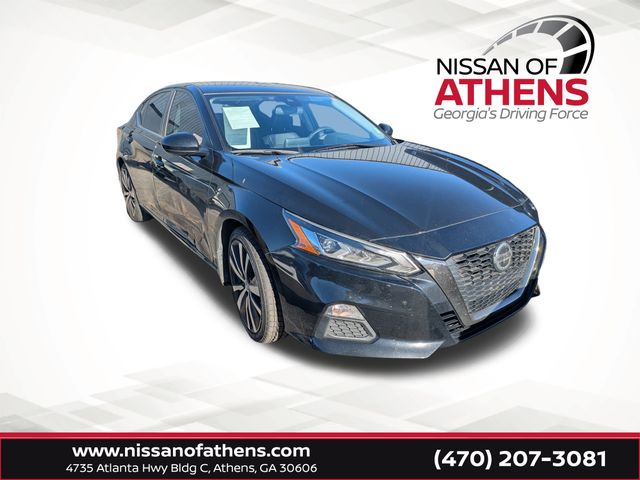 2021 Nissan Altima SR's photo