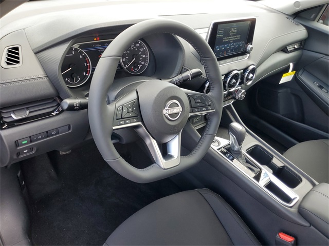 2025 Nissan Sentra SV photo 9