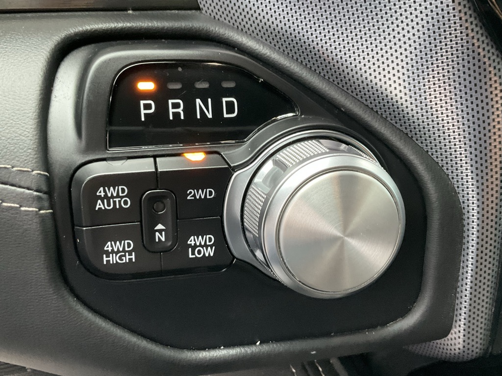 2021 Ram 1500 Limited photo 4