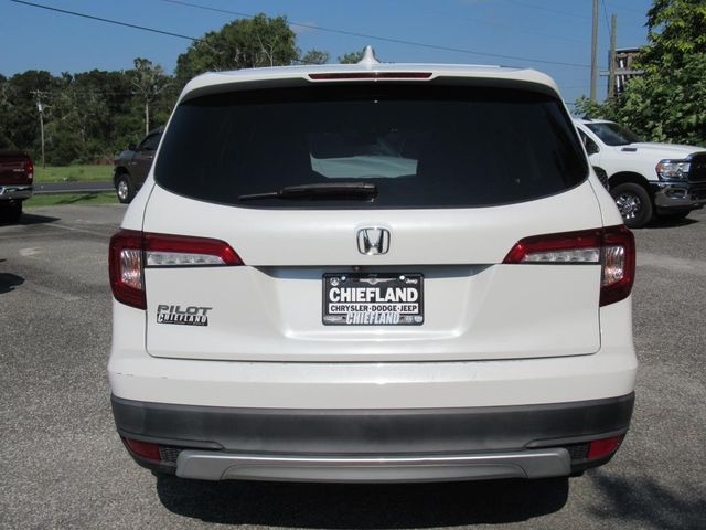 2020 Honda Pilot EX photo 4