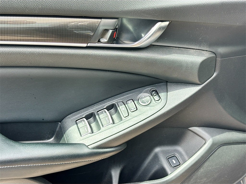 2018 Honda Accord Sport 1.5T photo 17