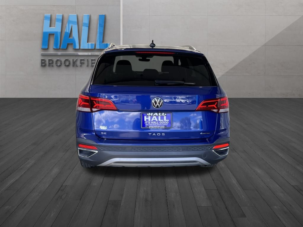2024 Volkswagen Taos SE photo 4