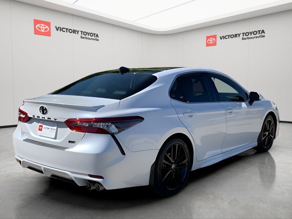 2023 Toyota Camry XSE photo 3