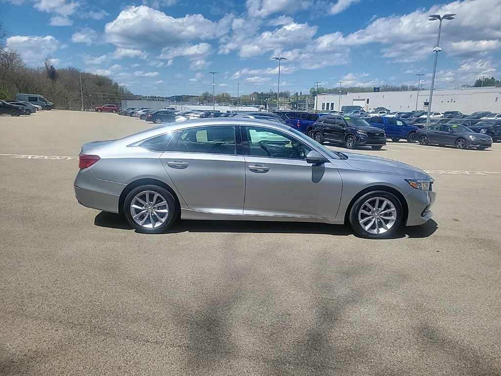 PreOwned 2022 Honda Accord LX 4D Sedan in Washington N3R921096A