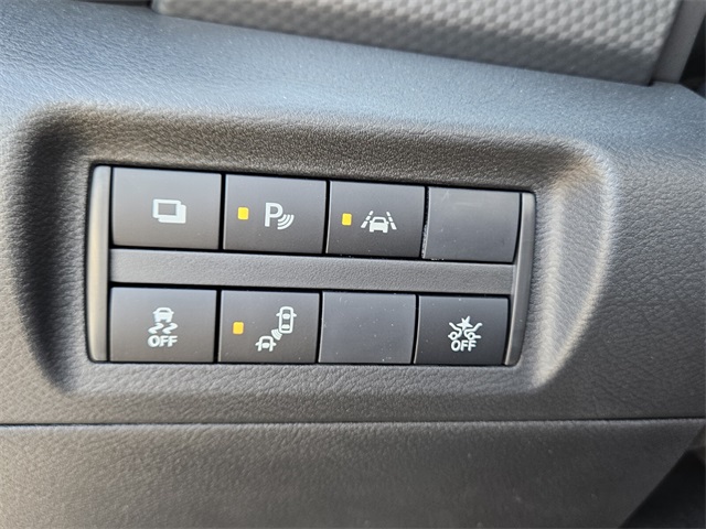 2025 Nissan Kicks Play S photo 22