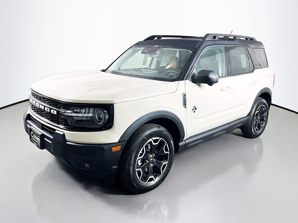 2025 Ford Bronco Sport Outer Banks photo 2