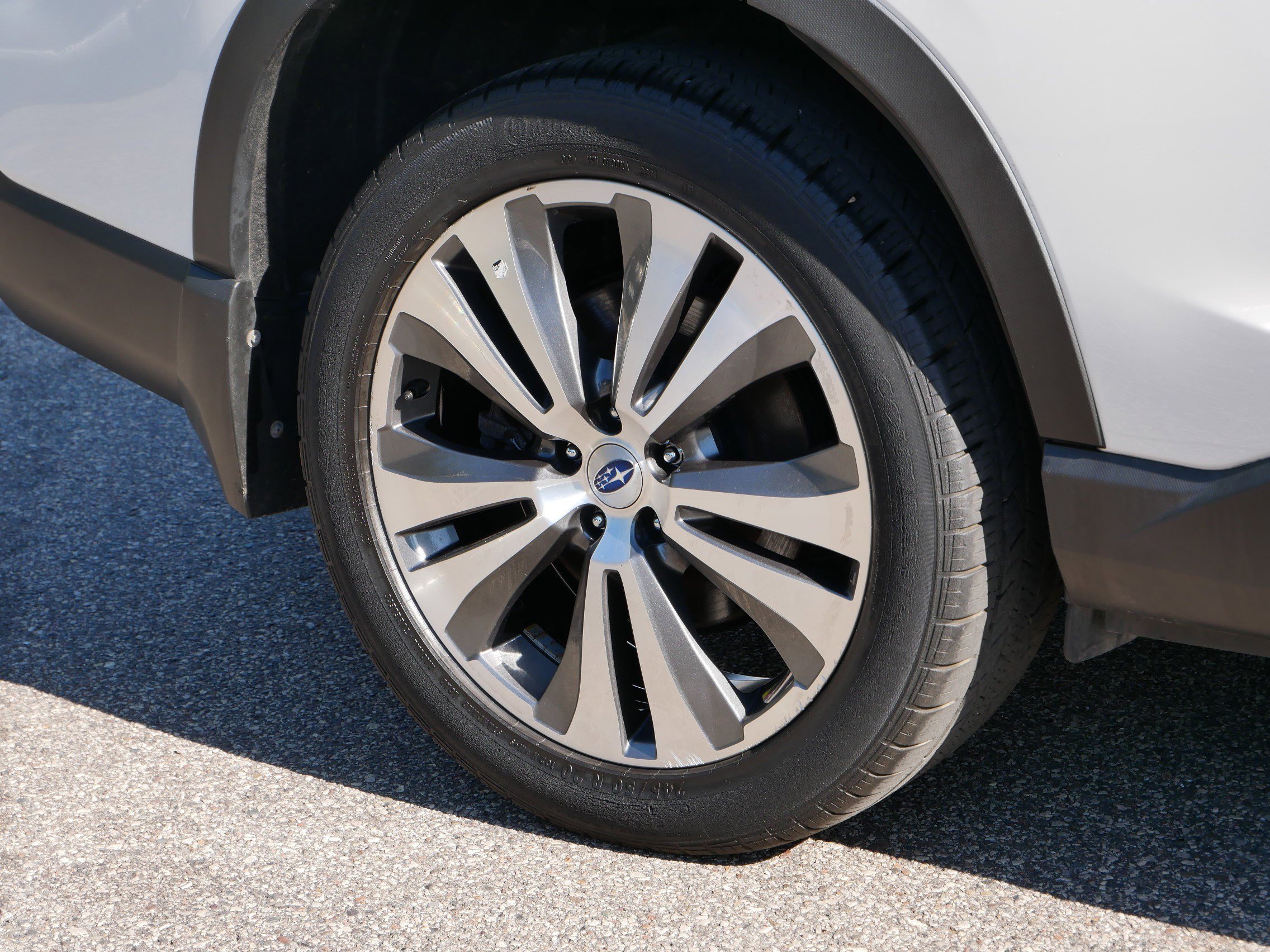 2019 Subaru Ascent Limited photo 15