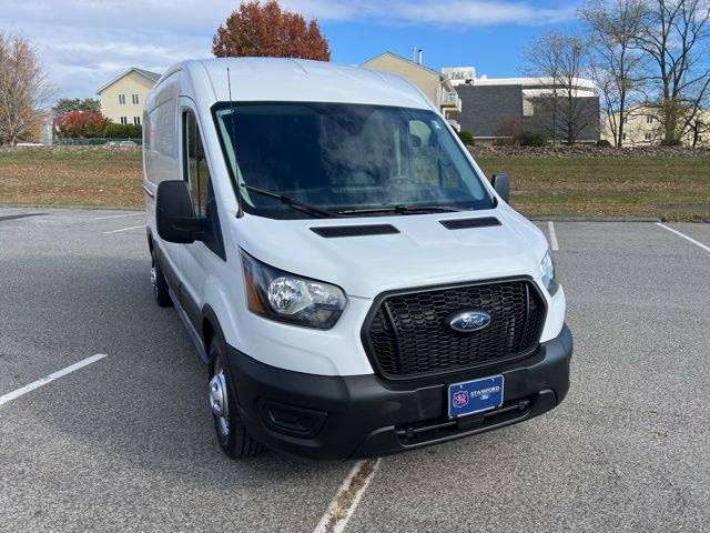2023 Ford Transit Van Base's photo