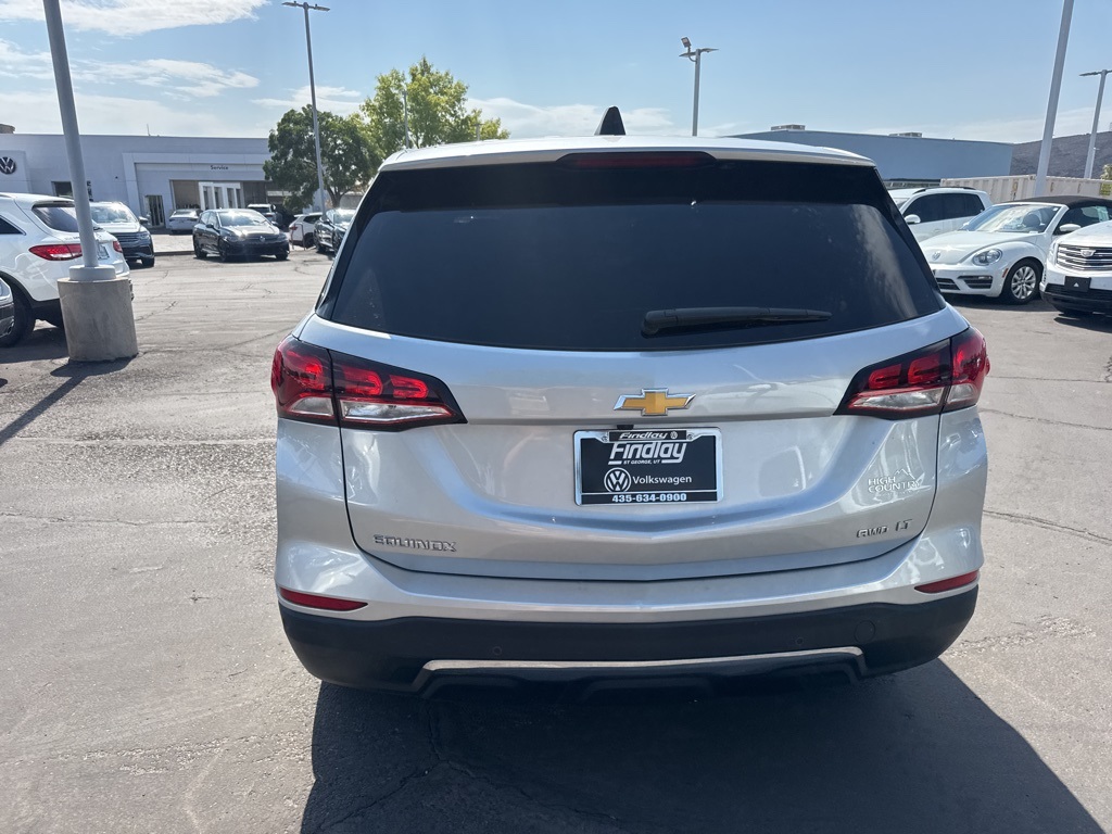 2022 Chevrolet Equinox LT photo 3