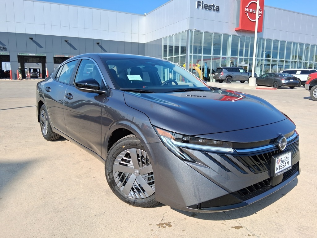 2026 Nissan Sentra S's photo