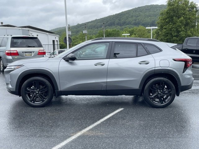2025 Chevrolet Trax ACTIV photo 4