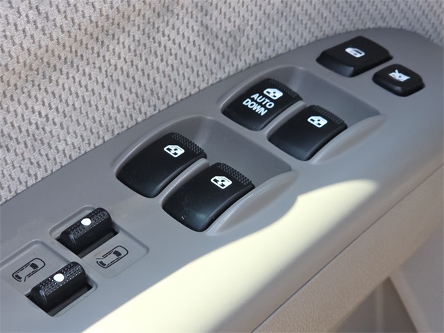 2008 Kia Sedona EX photo 12