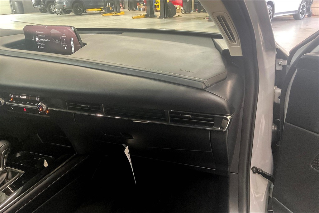 2025 Mazda CX-30 2.5 S Preferred photo 15